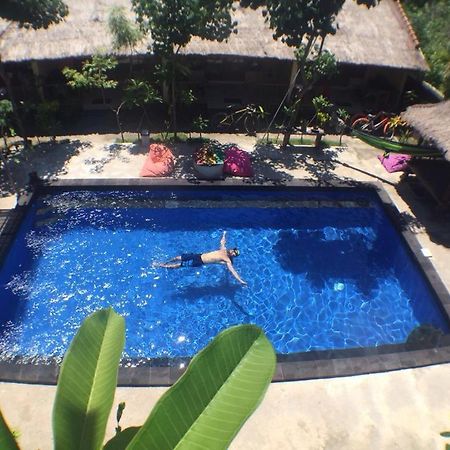 Indigenous Bungalow Gili Trawangan Bagian luar foto