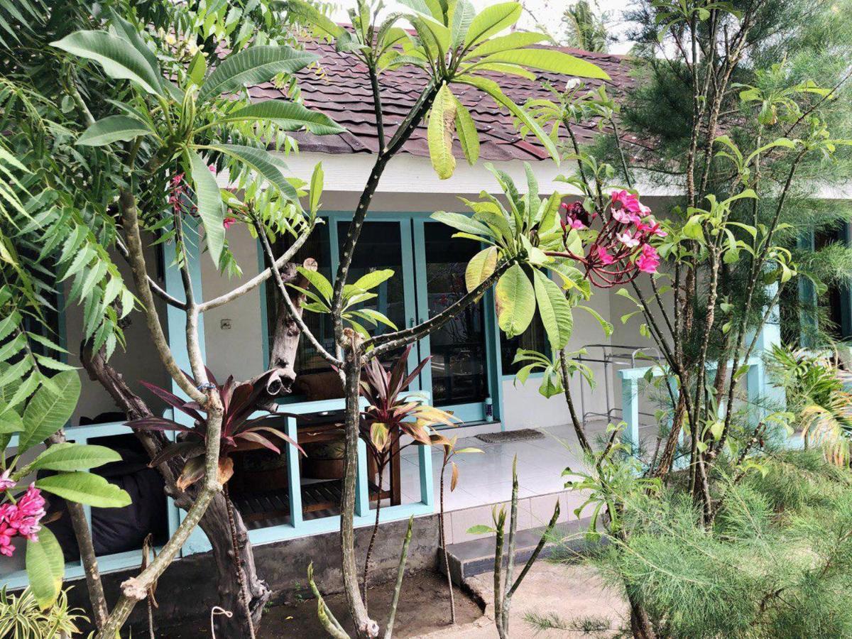 Indigenous Bungalow Gili Trawangan Bagian luar foto