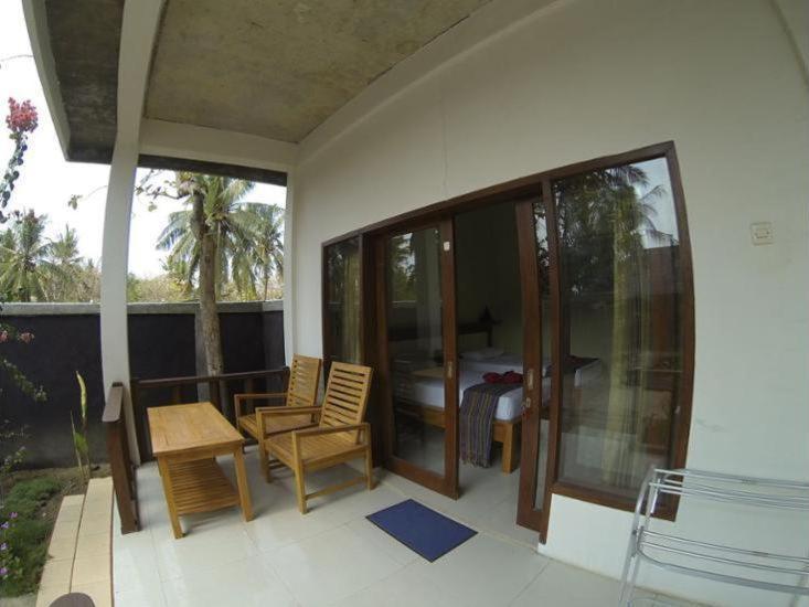 Indigenous Bungalow Gili Trawangan Bagian luar foto