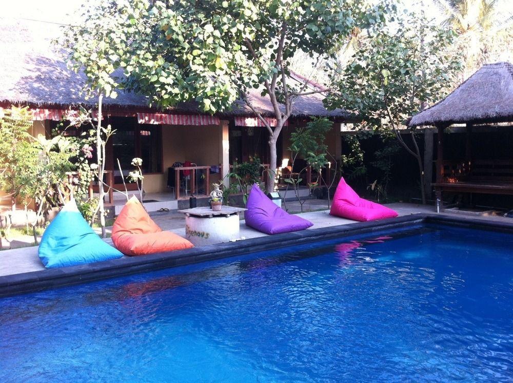 Indigenous Bungalow Gili Trawangan Bagian luar foto