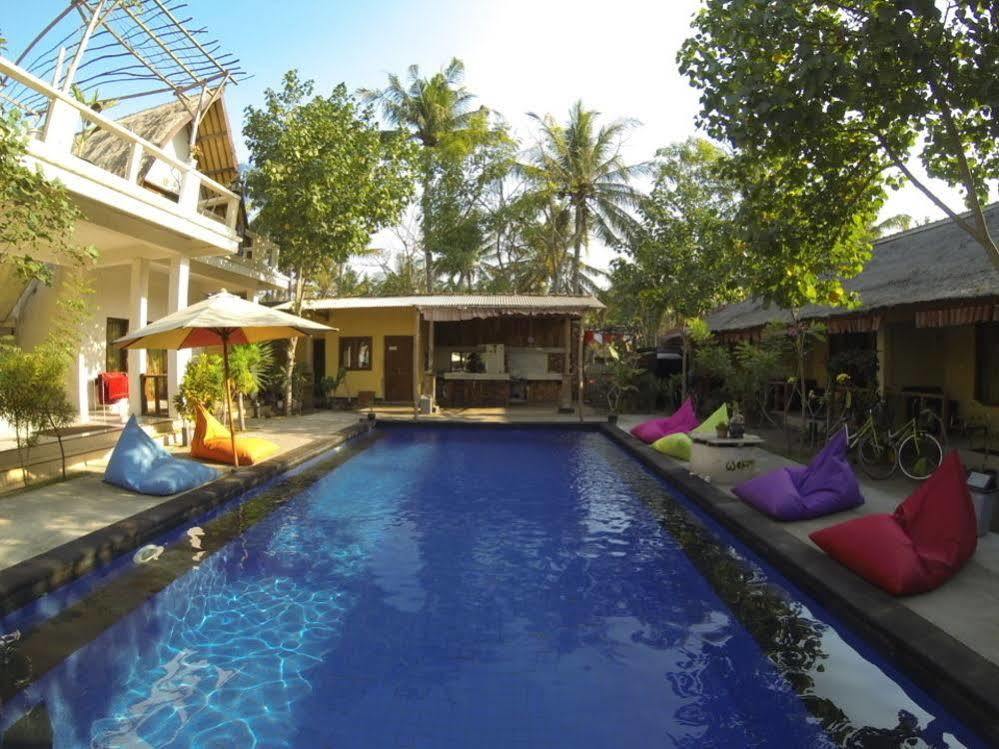 Indigenous Bungalow Gili Trawangan Bagian luar foto